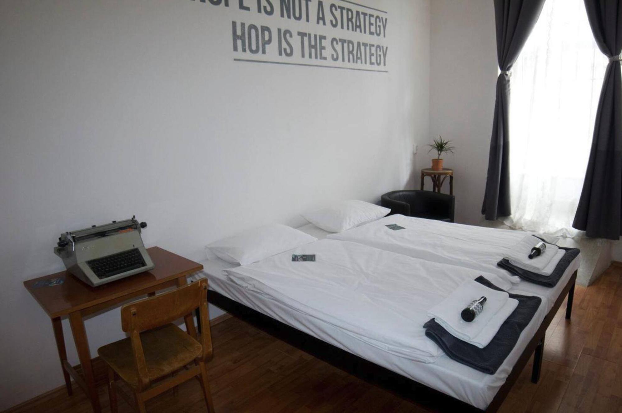 ブダペストBed'N'Beerアパートメント エクステリア 写真