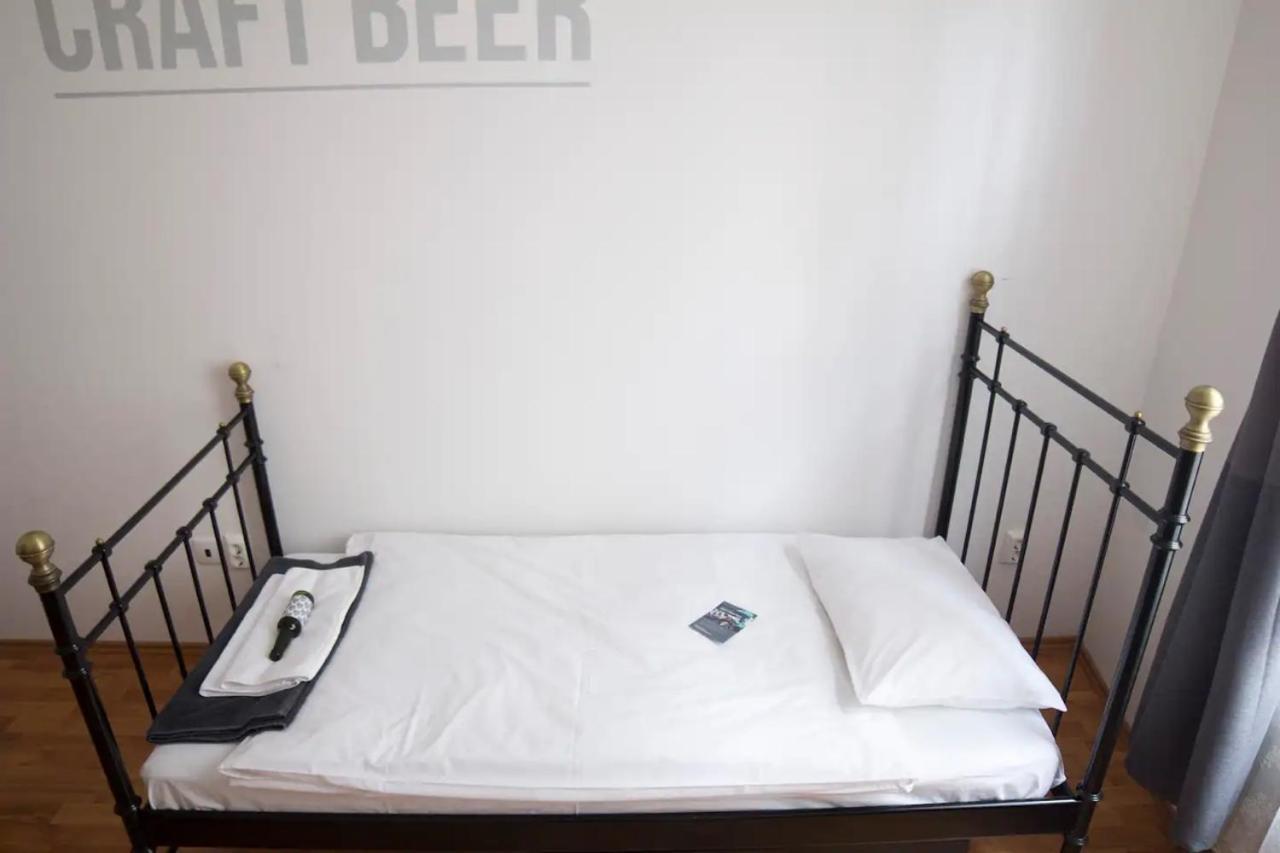 ブダペストBed'N'Beerアパートメント エクステリア 写真